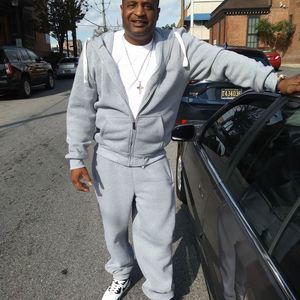 Meet your Posher, Troy